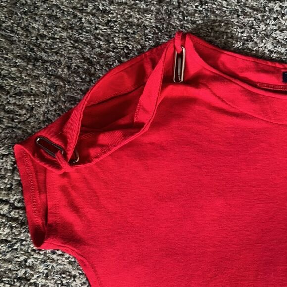 Olivia blu , Red short sleeve ,cold shoulder with metal grommets,back longer, - Picture 11 of 11
